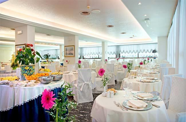 Hotel Ariston บิบิโอเน ภายนอก รูปภาพ