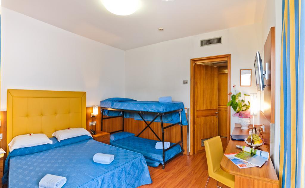 Hotel Ariston บิบิโอเน ห้อง รูปภาพ