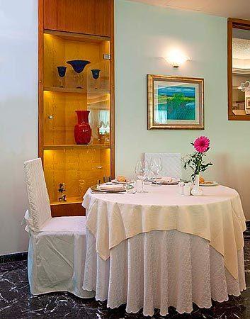Hotel Ariston บิบิโอเน ภายนอก รูปภาพ